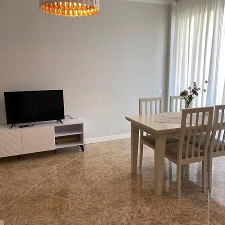 Adelina's Deluxe Apartment *